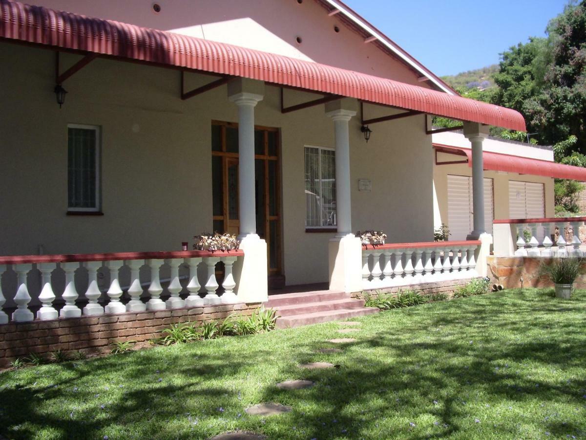 Dee'S Bnb Pretoria Exterior photo